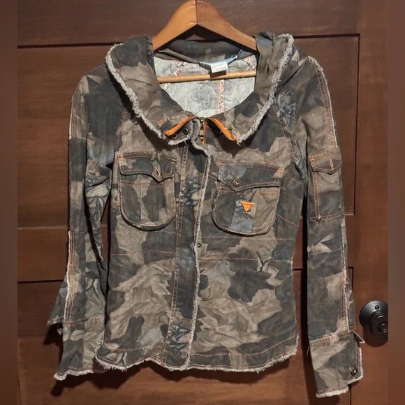 Zoompy Women's Camouflage Utility Jacket with Orange Trim 55% Linen 45%Cotton - Picture 2 of 5